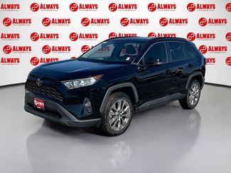 Used 2019 Toyota RAV4 XLE Premium video 1
