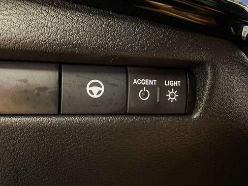 Certified 2026 Nissan Kicks SR w/ Illumination Package AWD/4WD image 30