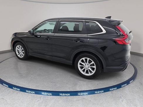 Used 2025 Honda CR-V EX image 10