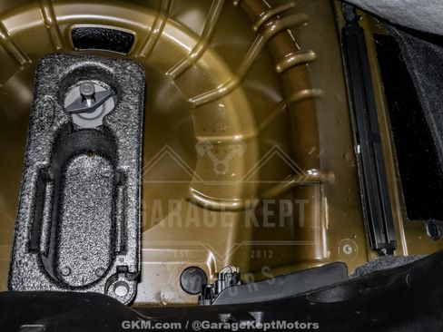 Used 2010 Ford Mustang Shelby GT500 image 95