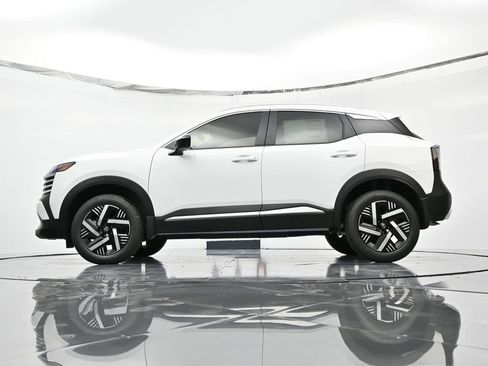 New 2026 Nissan Kicks SV image 43
