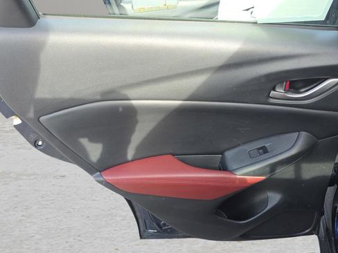 Used 2018 MAZDA CX-3 Touring w/ Preferred Equipment Package image 12