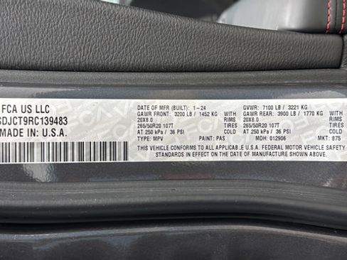 Used 2024 Dodge Durango R/T AWD/4WD image 29