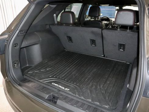 Used 2024 Chevrolet Equinox RS FWD image 15