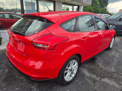 Used 2016 Ford Focus SE FWD image 29