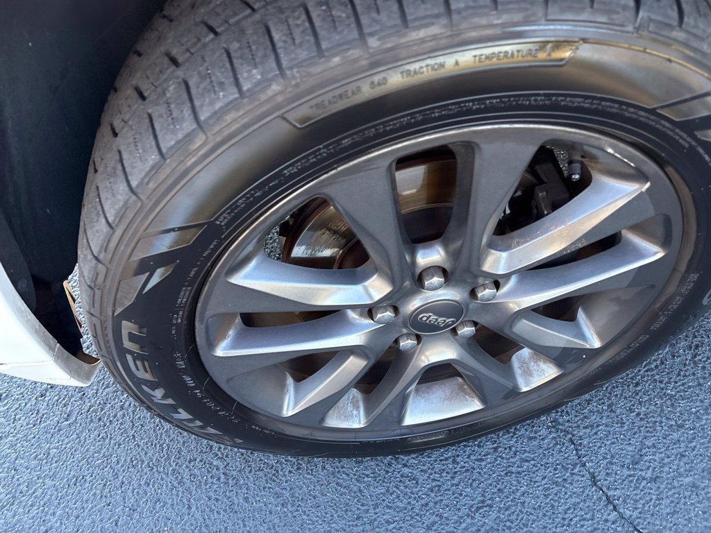 Used 2018 Jeep Grand Cherokee High Altitude AWD/4WD image 9