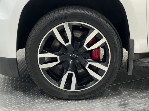 Used 2018 Chevrolet Tahoe Premier image 36