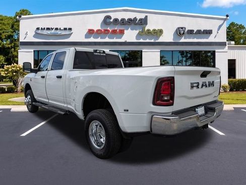 New 2026 RAM 3500 Tradesman AWD/4WD image 6