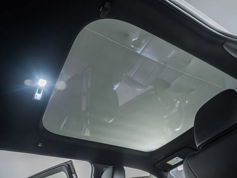 Used 2024 Chevrolet Silverado EV RST image 37