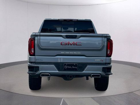 Used 2025 GMC Sierra 1500 AT4 w/ AT4 Premium Package AWD/4WD image 4