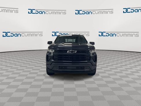 Used 2022 Chevrolet Silverado 1500 RST w/ Convenience Package II AWD/4WD image 3