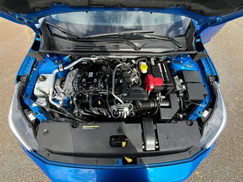 Used 2025 Nissan Sentra SV FWD image 30