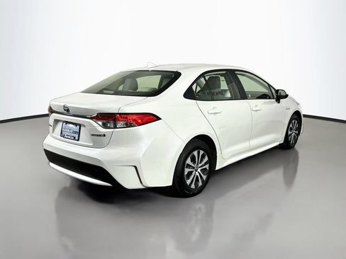 Used 2021 Toyota Corolla LE w/ Carpet Mat Package (TMS) FWD image 8