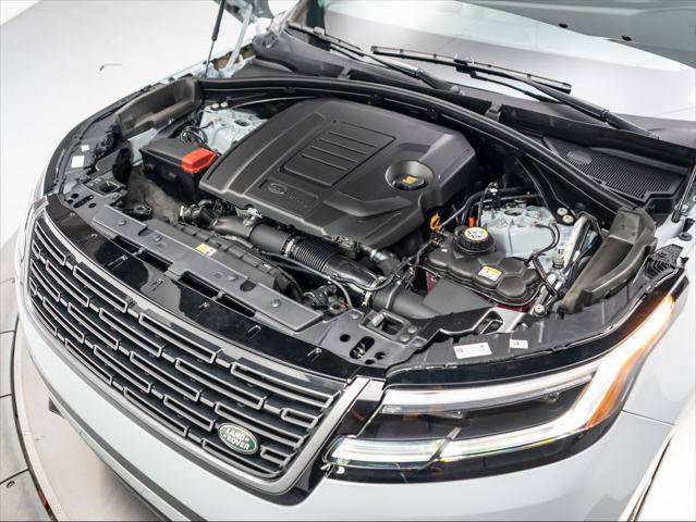 New 2026 Land Rover Range Rover Velar S AWD/4WD image 10