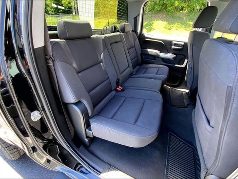 Used 2018 Chevrolet Silverado 1500 LT w/ All Star Edition AWD/4WD image 24