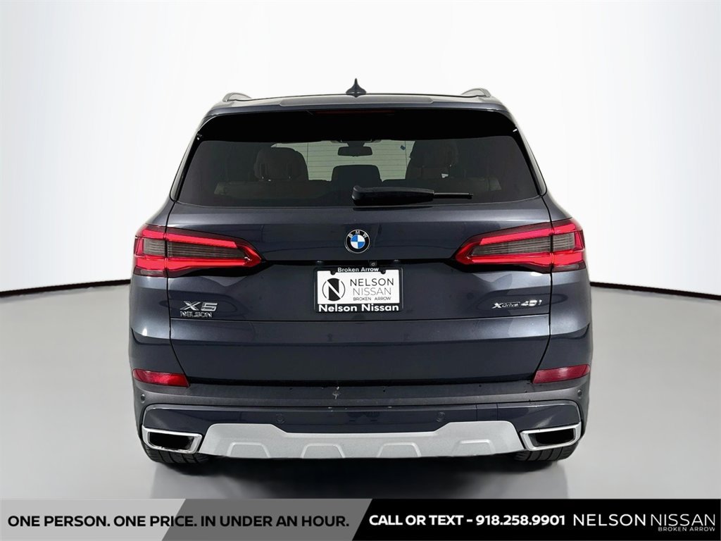 Used 2020 BMW X5 xDrive40i w/ Convenience Package AWD/4WD image 6