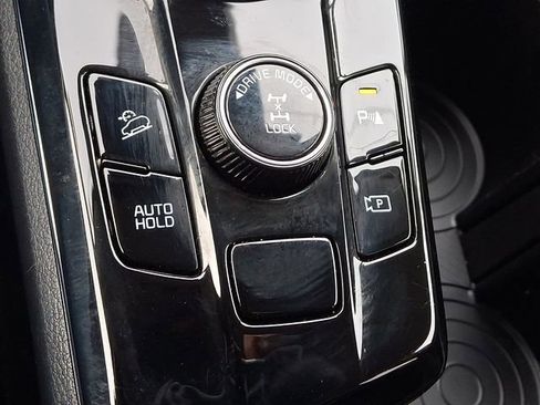 Used 2023 Kia Sportage LX image 24