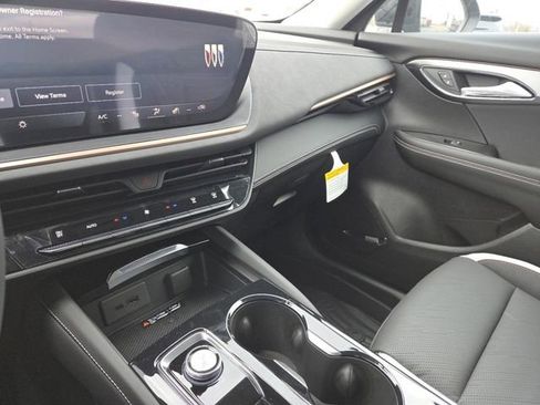 New 2026 Buick Envision Sport Touring image 39