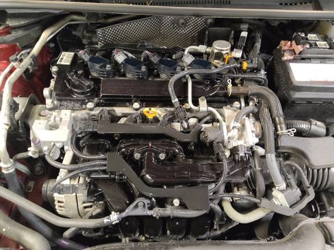Used 2023 Toyota Corolla LE FWD image 30