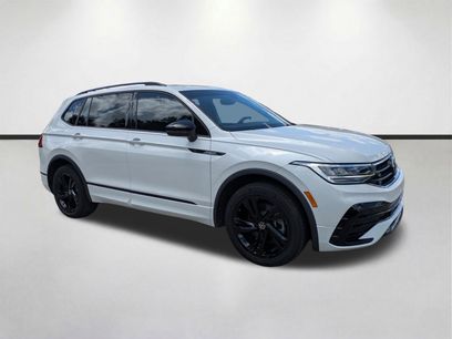 Used 2023 Volkswagen Tiguan SE R-Line