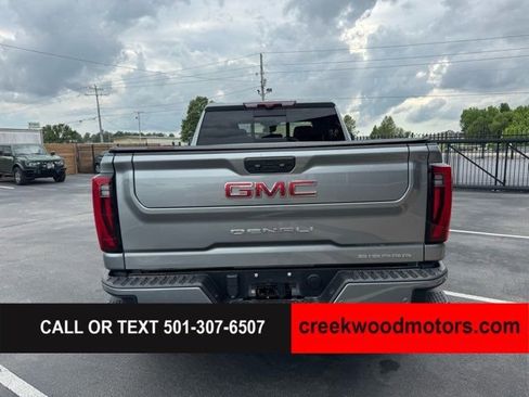 Used 2024 GMC Sierra 2500 Denali w/ Denali Reserve Package AWD/4WD image 16