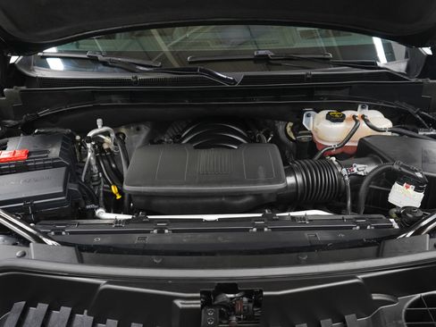 Used 2025 GMC Yukon Denali w/ Denali Reserve Package image 32