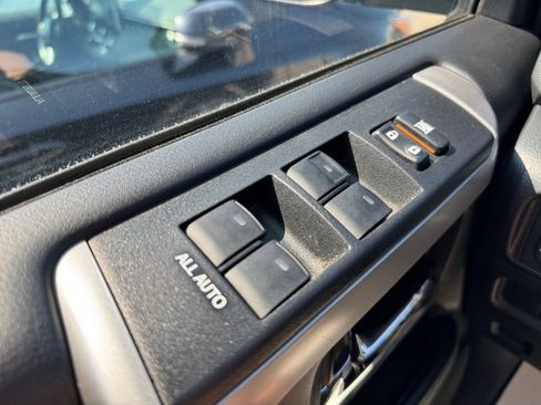 Used 2023 Toyota 4Runner SR5 Premium w/ Moonroof Package AWD/4WD image 18