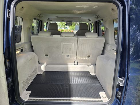 Used 2023 Mercedes-Benz G 550 image 17
