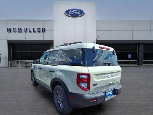New 2025 Ford Bronco Sport Big Bend w/ Convenience Package AWD/4WD image 2