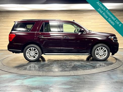 Used 2023 Ford Expedition XLT AWD/4WD image 25