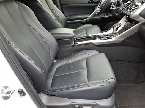 Used 2024 Mitsubishi Eclipse Cross SEL image 6