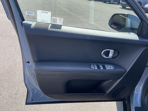 Used 2024 Hyundai Ioniq 5 SEL RWD image 16