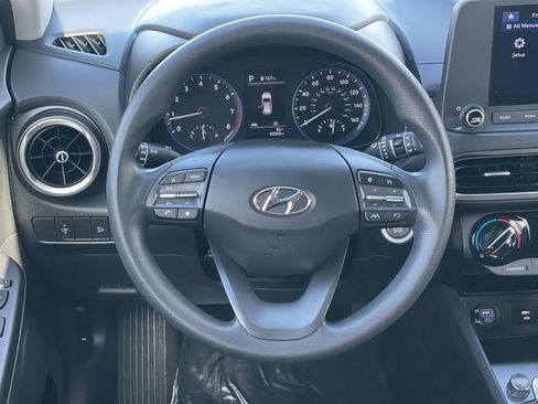 Certified 2022 Hyundai Kona SEL w/ Cargo Package AWD/4WD image 19