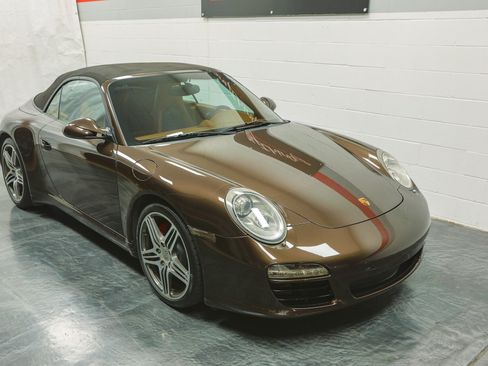 Used 2009 Porsche 911 Carrera 4S AWD/4WD image 40