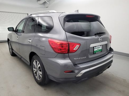 Used 2020 Nissan Pathfinder S AWD/4WD image 5