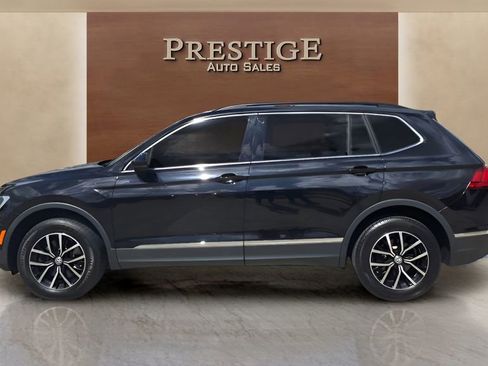 Used 2021 Volkswagen Tiguan SE image 4