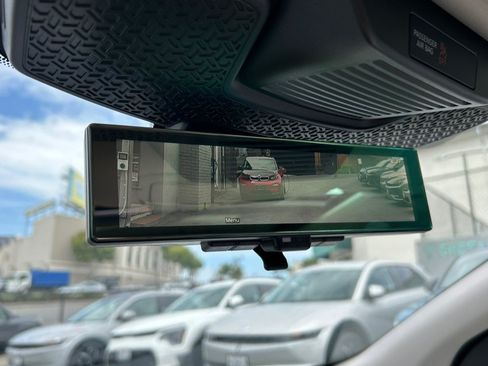 Used 2023 Nissan Ariya FWD image 27