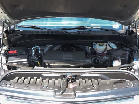 Used 2024 Chevrolet Silverado 1500 LT RWD image 12