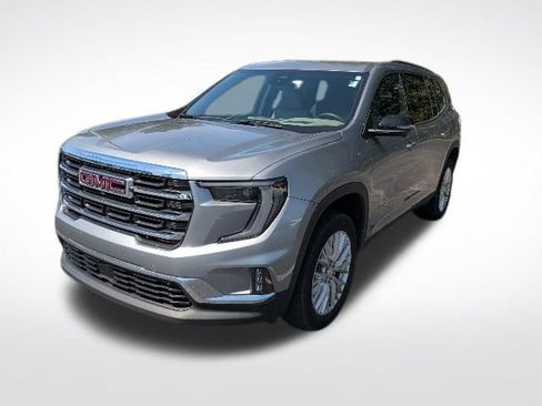 Used 2024 GMC Acadia Elevation FWD image 3
