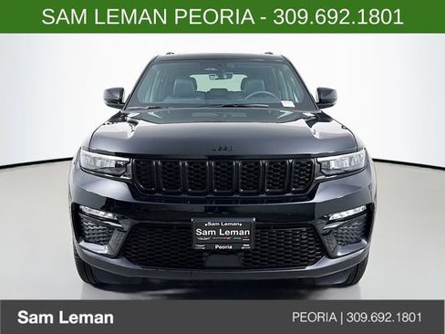 New 2025 Jeep Grand Cherokee Limited w/ Black Appearance Package AWD/4WD image 2