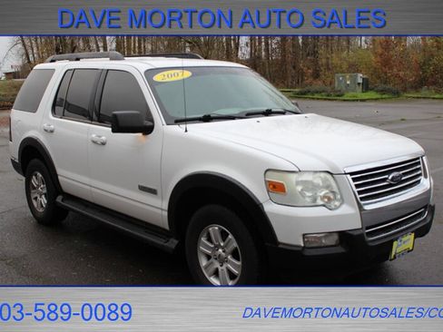 Used 2007 Ford Explorer XLT image 1