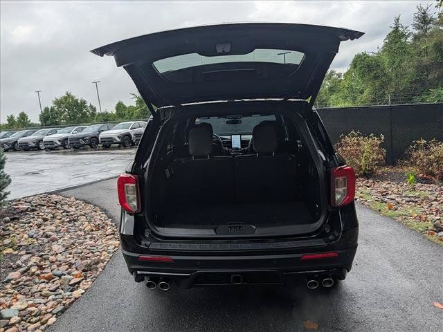 Used 2024 Ford Explorer ST w/ Equipment Group 401A AWD/4WD image 23
