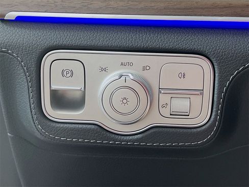 New 2026 Mercedes-Benz GLE 350 4MATIC image 11