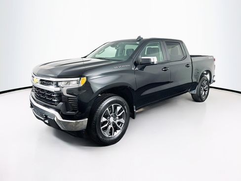 Used 2022 Chevrolet Silverado 1500 LT image 3