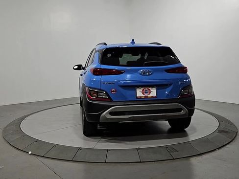 Used 2022 Hyundai Kona SEL w/ Convenience Package image 4