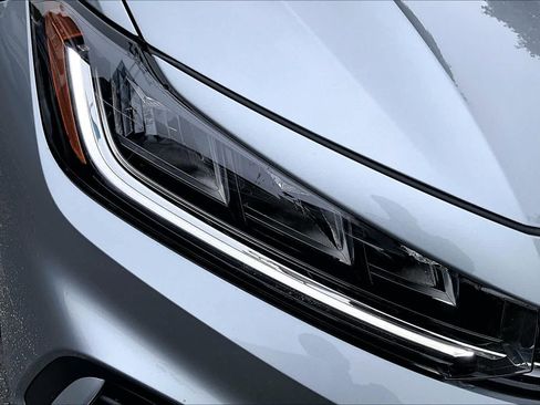 New 2026 Volkswagen Jetta SEL image 13