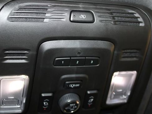 Used 2023 Cadillac Escalade V AWD/4WD image 40