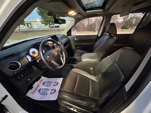 Used 2013 Honda Pilot Touring image 12
