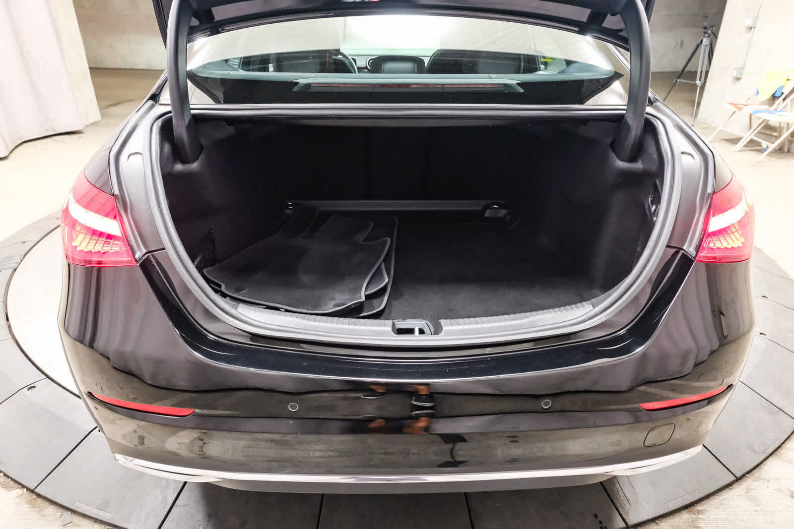 Certified 2023 Mercedes-Benz C 300 Sedan image 32