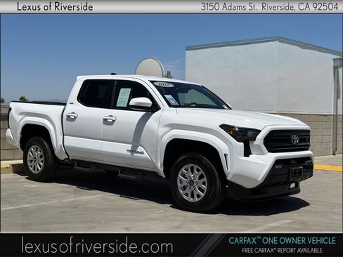 Used 2025 Toyota Tacoma SR5 RWD image 1
